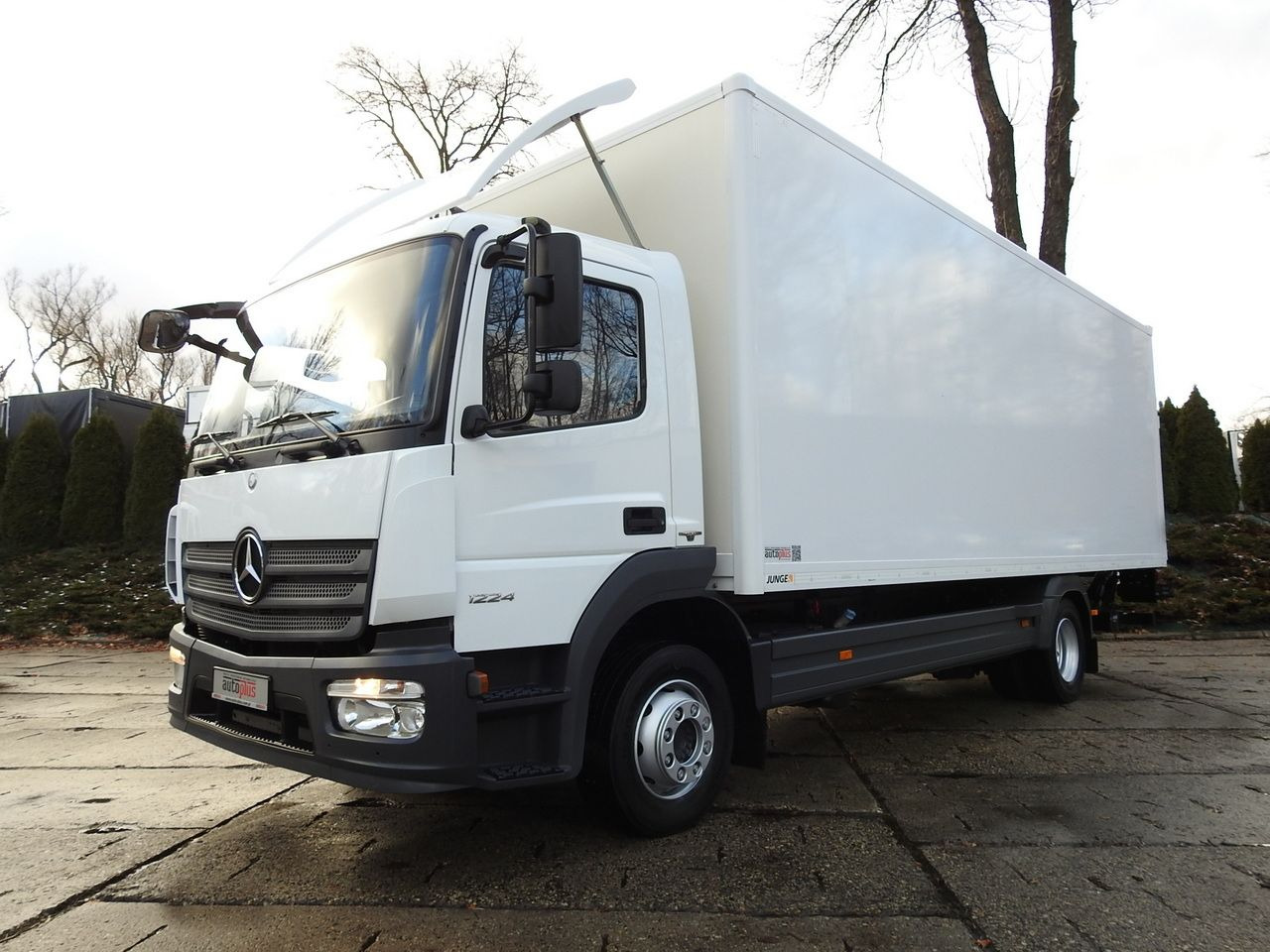 Box van MERCEDES ATEGO 12.24 BOX LIFT 18 PALLETS CRUISE CONTROL AUTOMATIC TRANSMISSION  TWIN WHEELS AIR CONDITIONING  240HP: picture 23