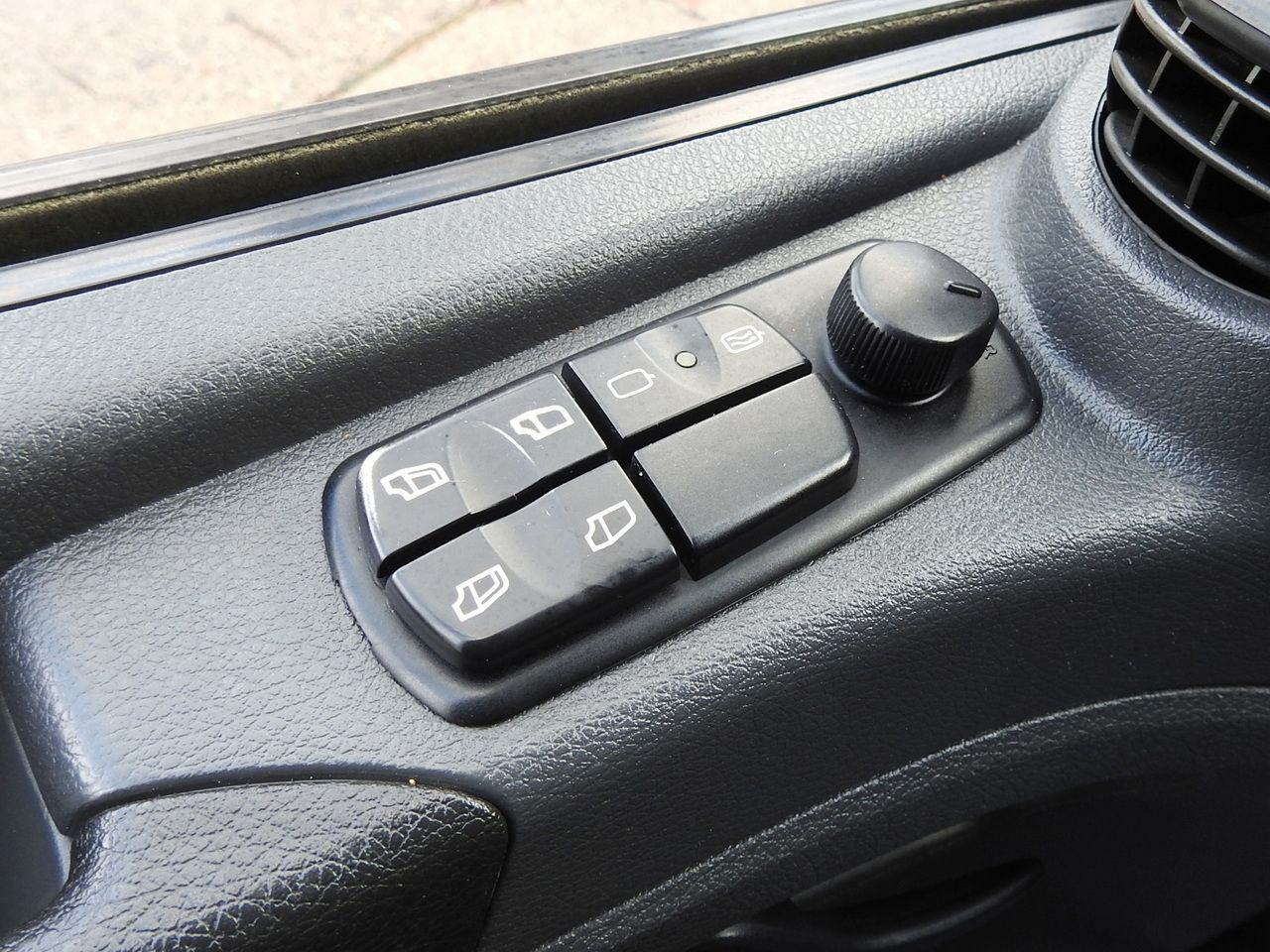 Box van MERCEDES ATEGO 12.24 BOX LIFT 18 PALLETS CRUISE CONTROL AUTOMATIC TRANSMISSION  TWIN WHEELS AIR CONDITIONING  240HP: picture 32