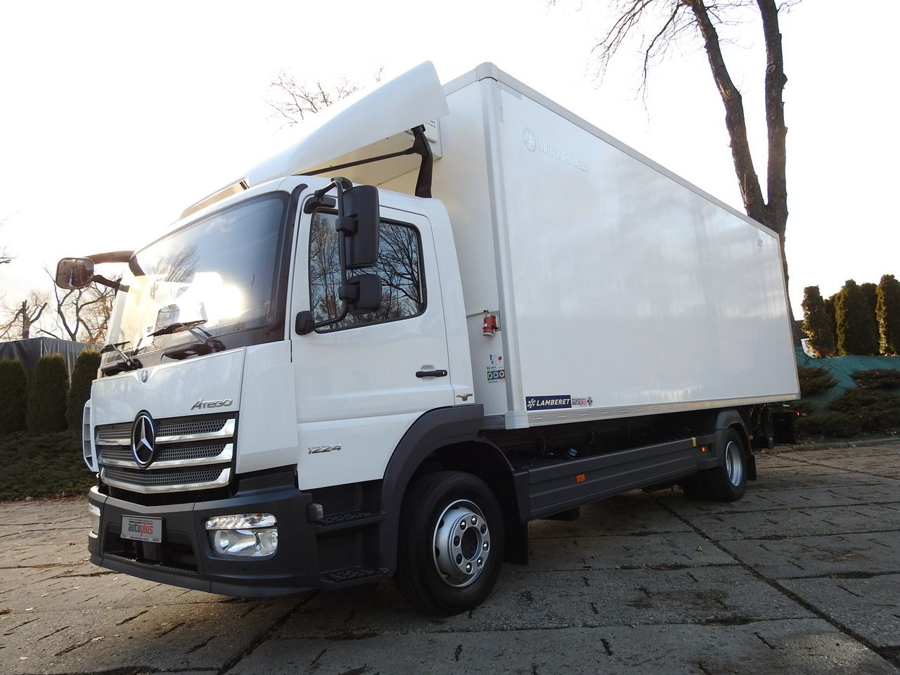 Leasing of MERCEDES ATEGO 12.24 REGRIGERATOR BOX -10*C LIFT 16 PALLETS HEATING FUNCTION WEBASTO CRUISE CONTROL PNEUMATICS AIR CONDITIONING  240HP MERCEDES ATEGO 12.24 REGRIGERATOR BOX -10*C LIFT 16 PALLETS HEATING FUNCTION WEBASTO CRUISE CONTROL PNEUMATICS AIR CONDITIONING  240HP: picture 29