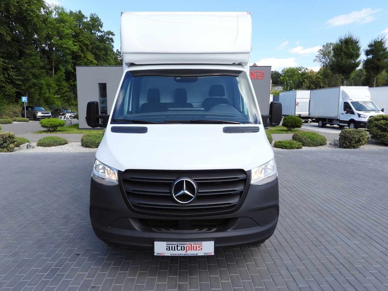 MERCEDES SPRINTER 514 BOX LIFT 8 PALLETS CRUISE CONTROL TWIN WHEELS AIR CONDITIONING 140HP - Refrigerated van: picture 5 MERCEDES SPRINTER 514 BOX LIFT 8 PALLETS CRUISE CONTROL TWIN WHEELS AIR CONDITIONING 140HP - Refrigerated van: picture 5