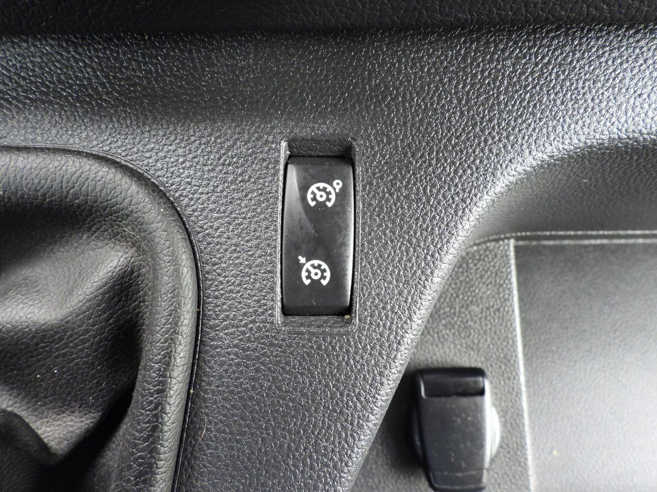 Panel van OPEL MOVANO BOX DELIVERY VAN 7 SEATS CRUISE CONTROL LED LIGHTS AIR CONDITIONING  180HP: picture 37 Panel van OPEL MOVANO BOX DELIVERY VAN 7 SEATS CRUISE CONTROL LED LIGHTS AIR CONDITIONING  180HP: picture 37