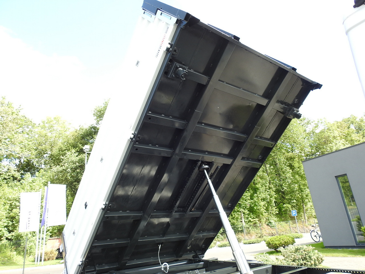 Tipper PEUGEOT BOXER THREE-WAY TIPPER  AIR CONDITIONING  130HP: picture 27