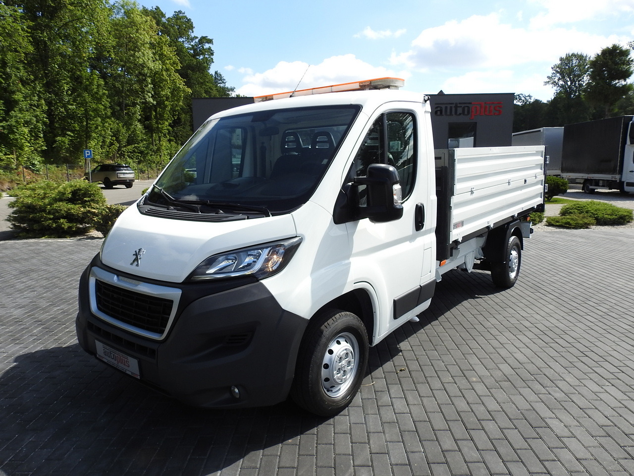 Tipper PEUGEOT BOXER THREE-WAY TIPPER  AIR CONDITIONING  130HP: picture 21