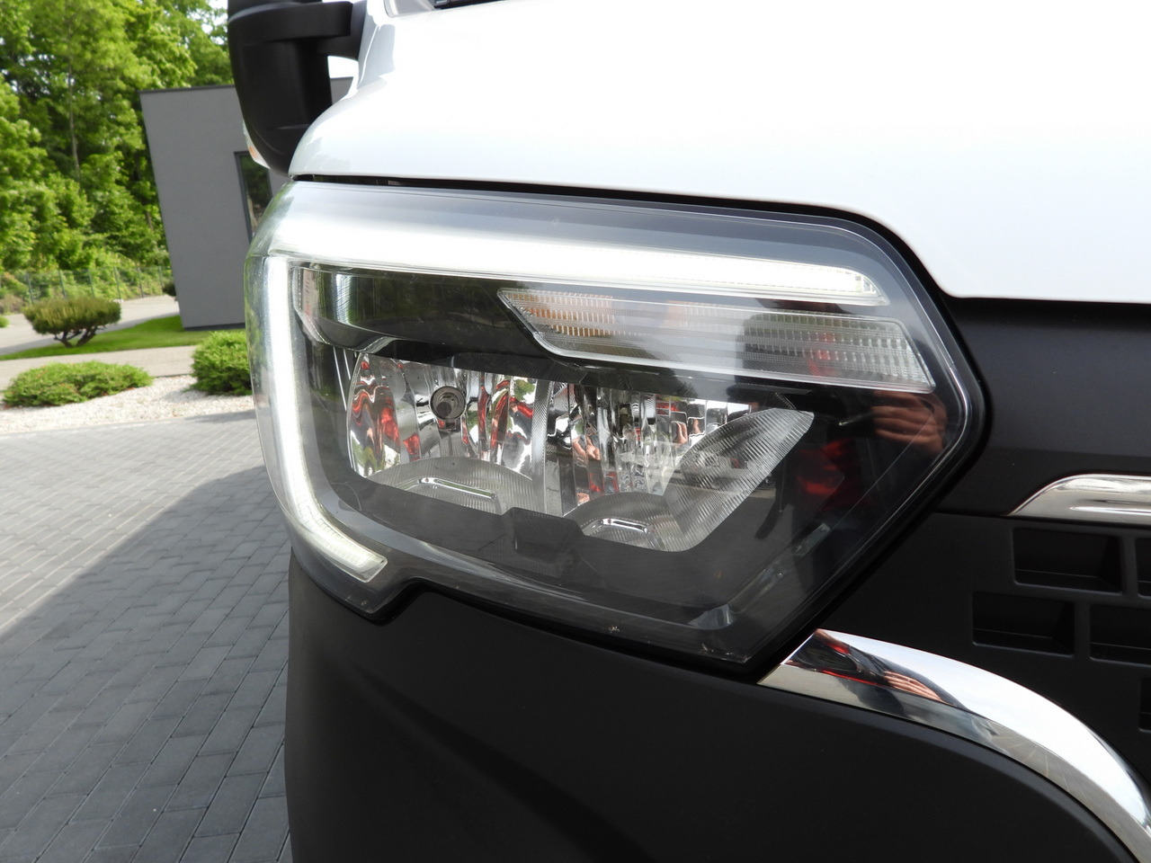 Leasing of RENAULT MASTER BOX DELIVERY VAN 7 SEATS CRUISE CONTROL NAVIGATION LED LIGHTS AIR CONDITIONING 140HP RENAULT MASTER BOX DELIVERY VAN 7 SEATS CRUISE CONTROL NAVIGATION LED LIGHTS AIR CONDITIONING 140HP: picture 20 Leasing of RENAULT MASTER BOX DELIVERY VAN 7 SEATS CRUISE CONTROL NAVIGATION LED LIGHTS AIR CONDITIONING 140HP RENAULT MASTER BOX DELIVERY VAN 7 SEATS CRUISE CONTROL NAVIGATION LED LIGHTS AIR CONDITIONING 140HP: picture 20