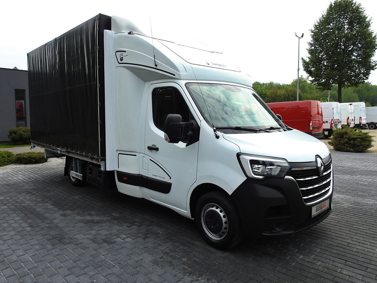 RENAULT MASTER TARPAULIN 10 PALLETS WEBASTO CRUISE CONTROL AIR CONDITIONING LED LIGHTS PNEUMATICS 165HP - Curtain side van: picture 4 RENAULT MASTER TARPAULIN 10 PALLETS WEBASTO CRUISE CONTROL AIR CONDITIONING LED LIGHTS PNEUMATICS 165HP - Curtain side van: picture 4