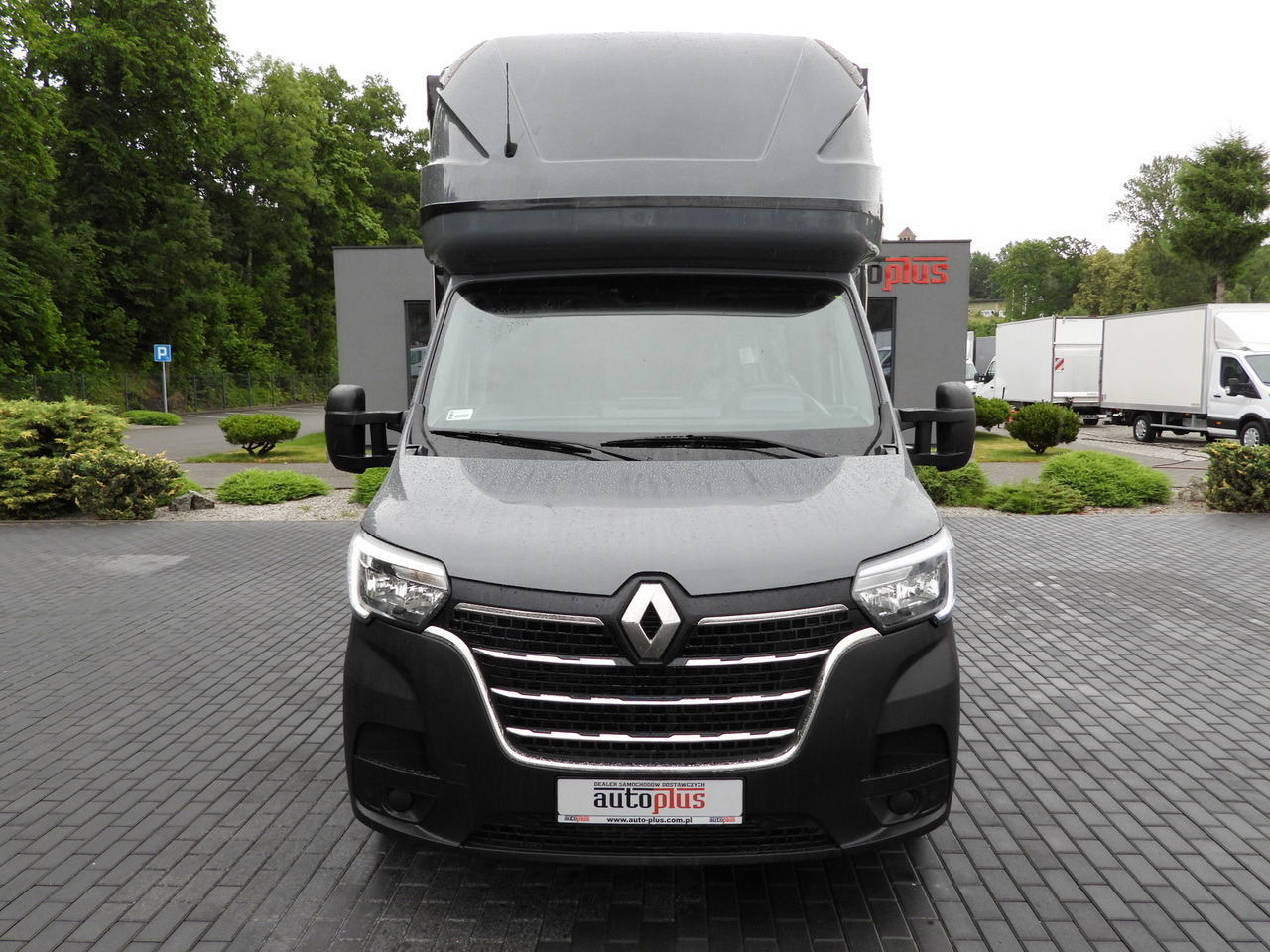RENAULT MASTER TARPAULIN 10 PALLETS WEBASTO CRUISE CONTROL LED LIGHTS PNEUMATICS AIR CONDITIONING 165HP - Curtain side van: picture 5 RENAULT MASTER TARPAULIN 10 PALLETS WEBASTO CRUISE CONTROL LED LIGHTS PNEUMATICS AIR CONDITIONING 165HP - Curtain side van: picture 5