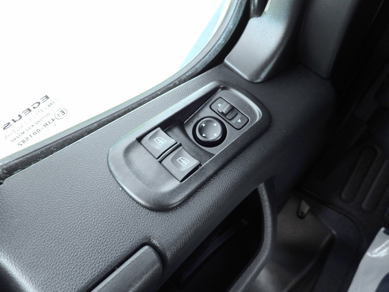 Curtain side van RENAULT MASTER TARPAULIN 10 PALLETS WEBASTO CRUISE CONTROL LED LIGHTS PNEUMATICS AIR CONDITIONING 165HP: picture 27 Curtain side van RENAULT MASTER TARPAULIN 10 PALLETS WEBASTO CRUISE CONTROL LED LIGHTS PNEUMATICS AIR CONDITIONING 165HP: picture 27