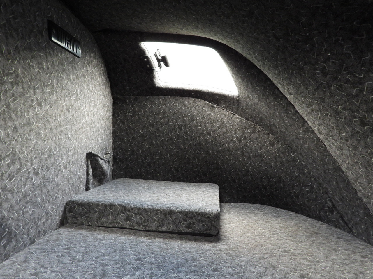 Curtain side van RENAULT MASTER TARPAULIN 10 PALLETS WEBASTO CRUISE CONTROL LED LIGHTS PNEUMATICS AIR CONDITIONING 165HP: picture 41 Curtain side van RENAULT MASTER TARPAULIN 10 PALLETS WEBASTO CRUISE CONTROL LED LIGHTS PNEUMATICS AIR CONDITIONING 165HP: picture 41