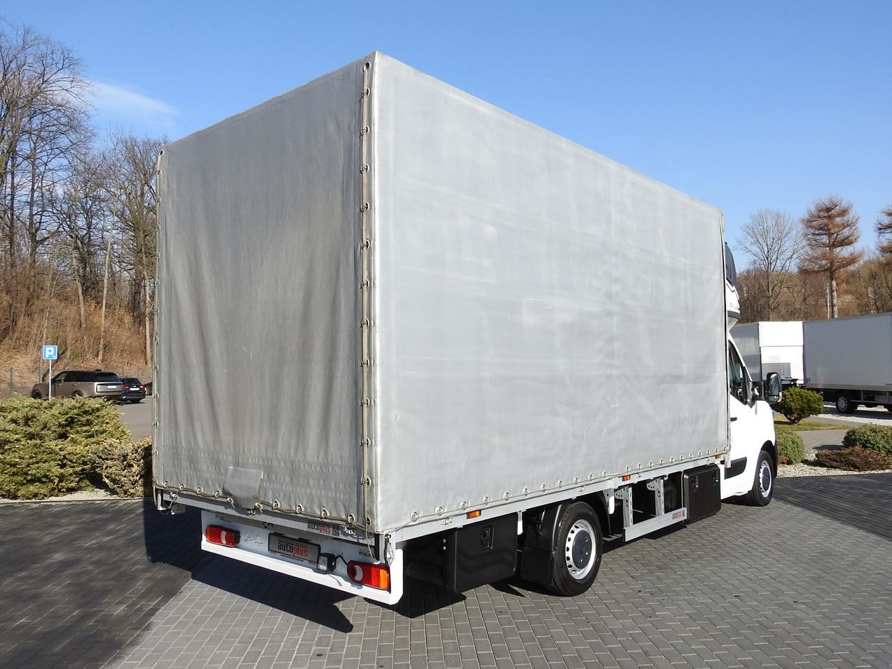RENAULT MASTER  TARPAULIN 10 PALLETS WEBASTO CRUISE CONTROL LED LIGHTS PNEUMATICS AIR CONDITIONING  165HP - Curtain side van: picture 3 RENAULT MASTER  TARPAULIN 10 PALLETS WEBASTO CRUISE CONTROL LED LIGHTS PNEUMATICS AIR CONDITIONING  165HP - Curtain side van: picture 3