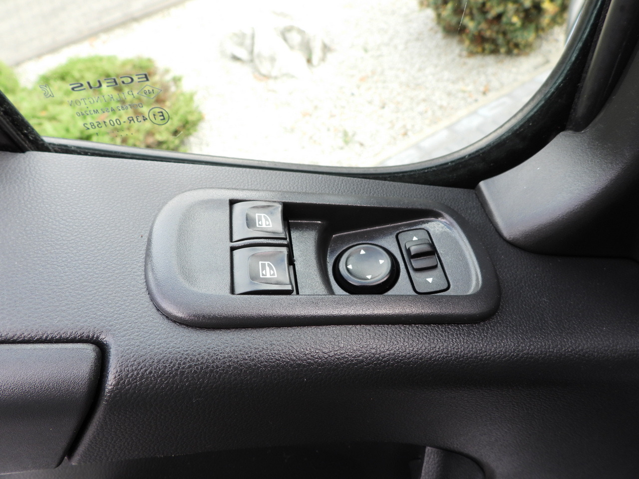 Curtain side van RENAULT MASTER TARPAULIN 10 PALLETS WEBASTO CRUISE CONTROL LED LIGHTS PNEUMATICS AIR CONDITIONING 165HP: picture 28 Curtain side van RENAULT MASTER TARPAULIN 10 PALLETS WEBASTO CRUISE CONTROL LED LIGHTS PNEUMATICS AIR CONDITIONING 165HP: picture 28