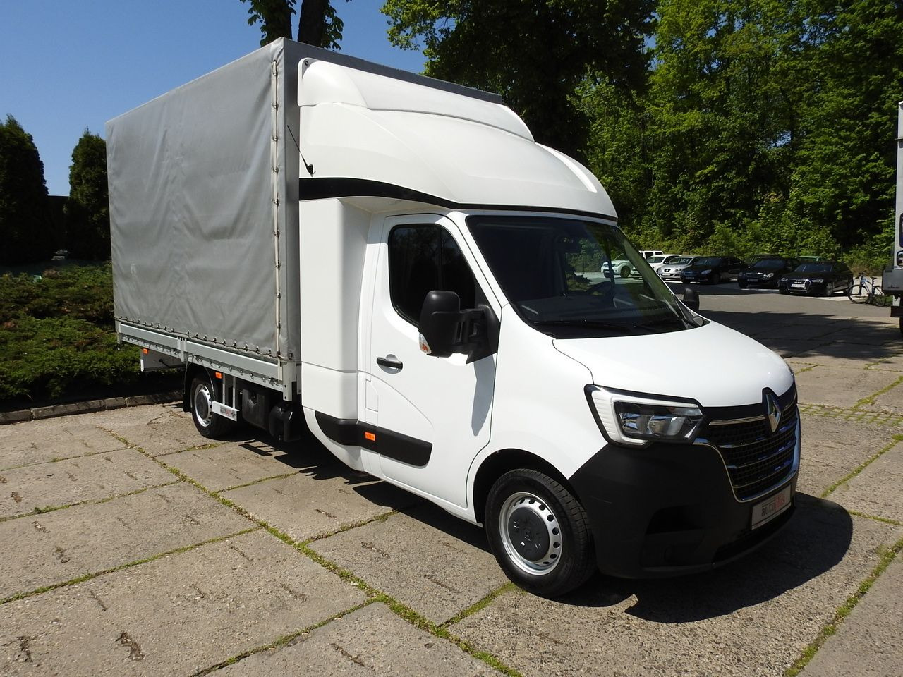 RENAULT MASTER TARPAULIN 8 PALLETS WEBASTO CRUISE CONTROL LED LIGHTS PNEUMATICS 165HP - Curtain side van: picture 4 RENAULT MASTER TARPAULIN 8 PALLETS WEBASTO CRUISE CONTROL LED LIGHTS PNEUMATICS 165HP - Curtain side van: picture 4