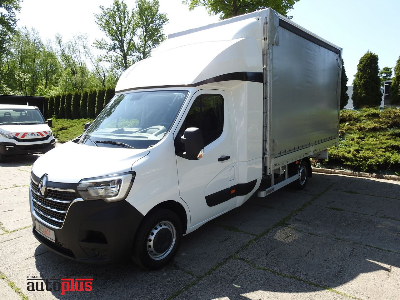 RENAULT MASTER TARPAULIN 8 PALLETS WEBASTO CRUISE CONTROL LED LIGHTS PNEUMATICS 165HP - Curtain side van: picture 1 RENAULT MASTER TARPAULIN 8 PALLETS WEBASTO CRUISE CONTROL LED LIGHTS PNEUMATICS 165HP - Curtain side van: picture 1