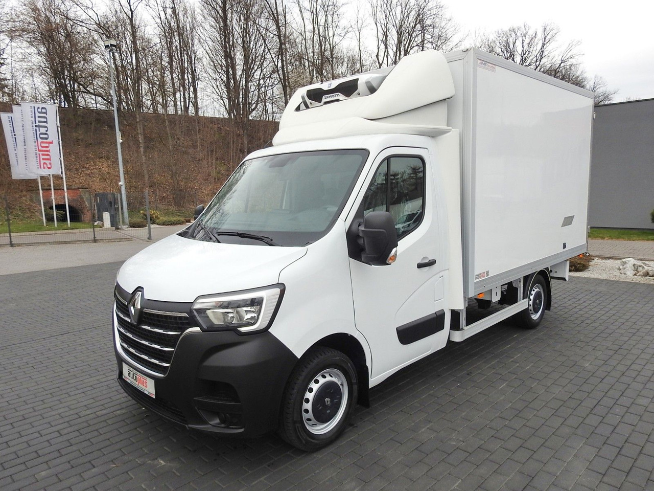 Refrigerated van Renault MASTER  KÜHLKOFFER 0*C LED LICHTER KLIMAANLAGE: picture 6