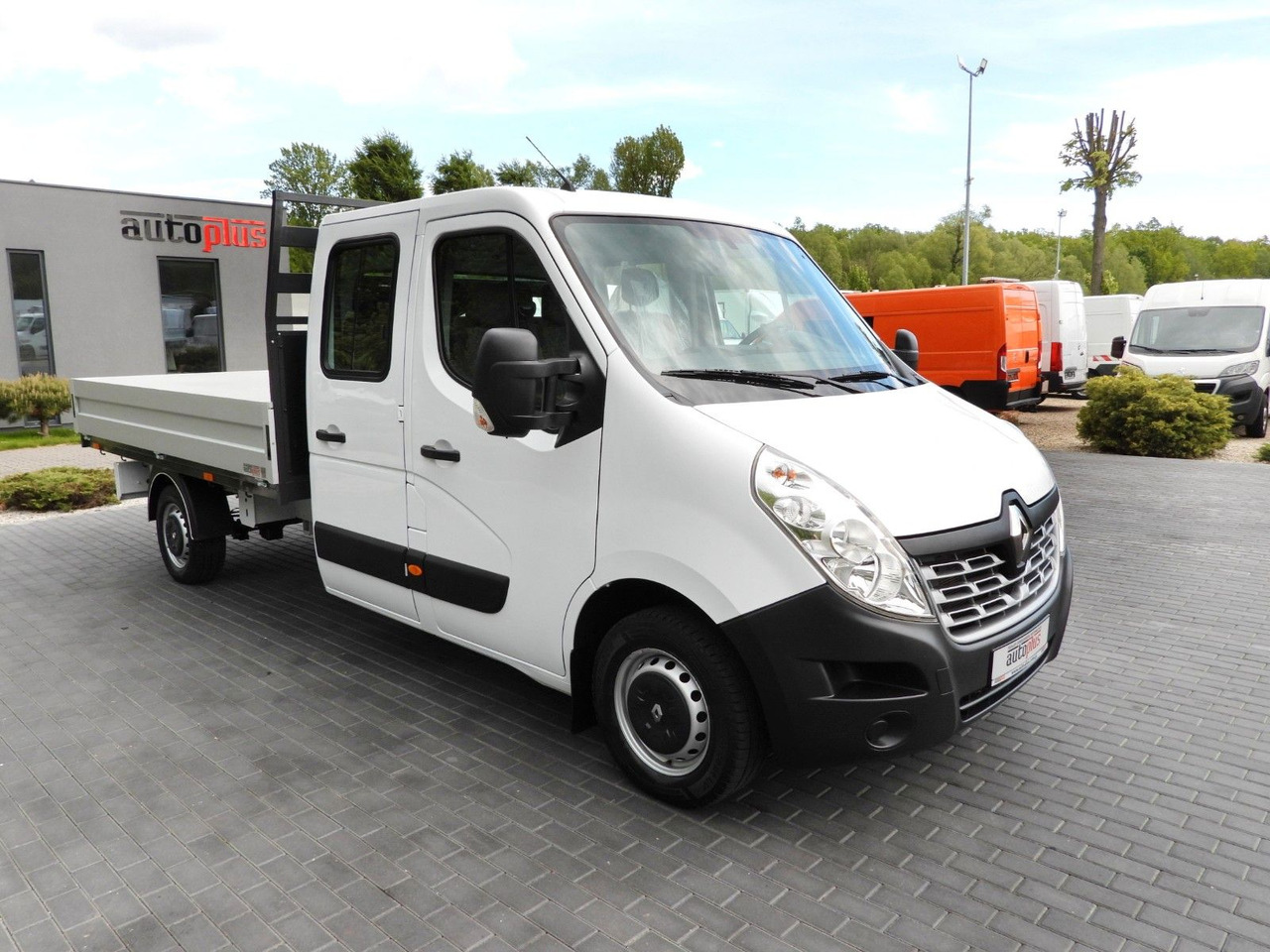 Renault MASTER PRITSCHE DOPPELKABINE DOKA 7 SITZE - Flatbed van, Combi van: picture 4 Renault MASTER PRITSCHE DOPPELKABINE DOKA 7 SITZE - Flatbed van, Combi van: picture 4