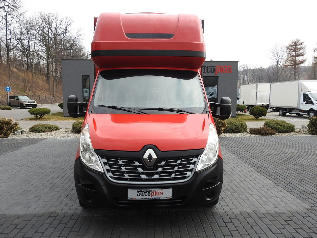 Renault MASTER PRITSCHE PLANE 10 PALETTEN WEBASTO - Curtain side van: picture 5 Renault MASTER PRITSCHE PLANE 10 PALETTEN WEBASTO - Curtain side van: picture 5