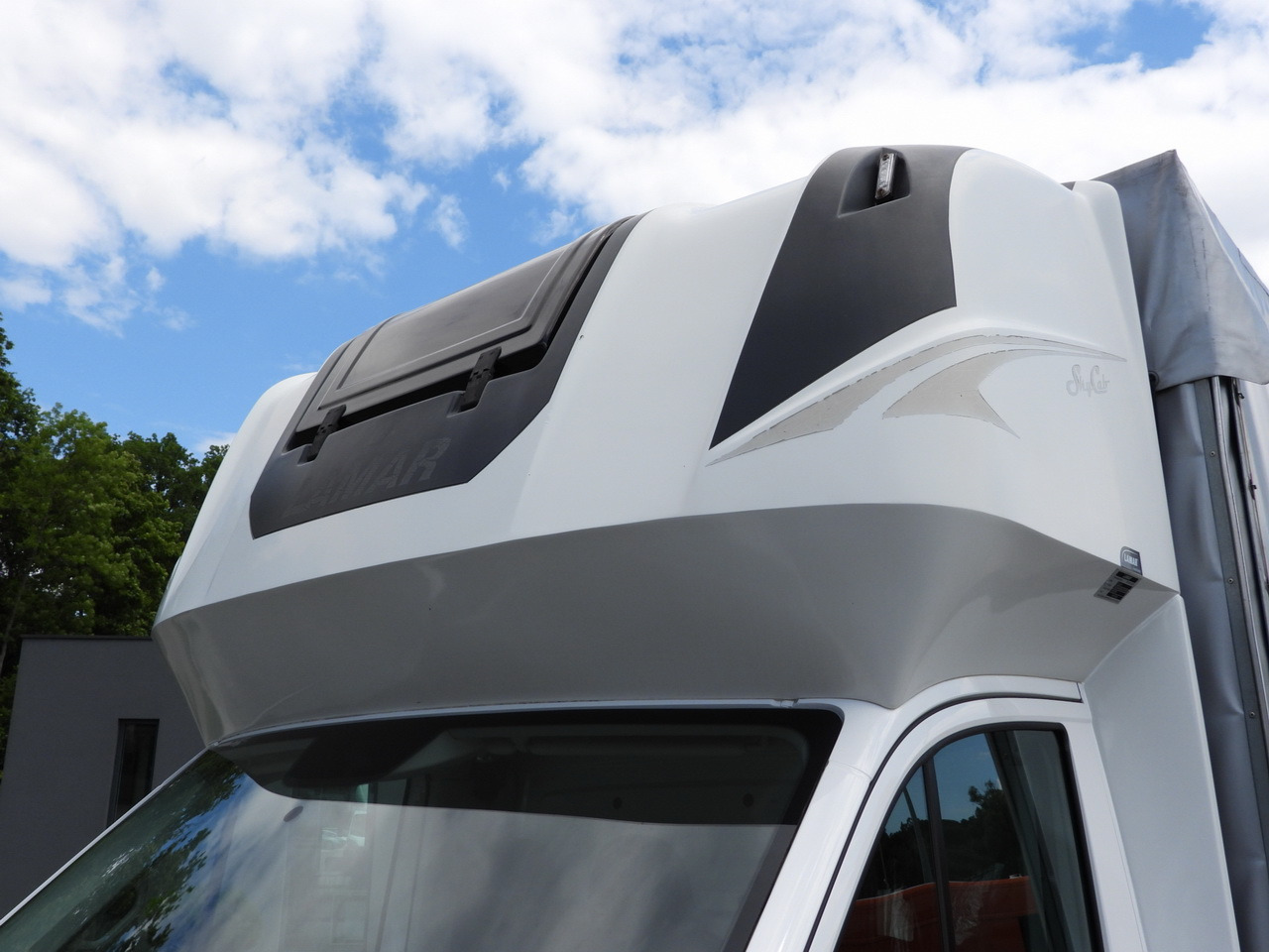 Curtain side van VOLKSWAGEN CRAFTER TARPAULIN 10 PALLETS WEBASTO CRUISE CONTROL AIR CONDITIONING 180HP: picture 30 Curtain side van VOLKSWAGEN CRAFTER TARPAULIN 10 PALLETS WEBASTO CRUISE CONTROL AIR CONDITIONING 180HP: picture 30