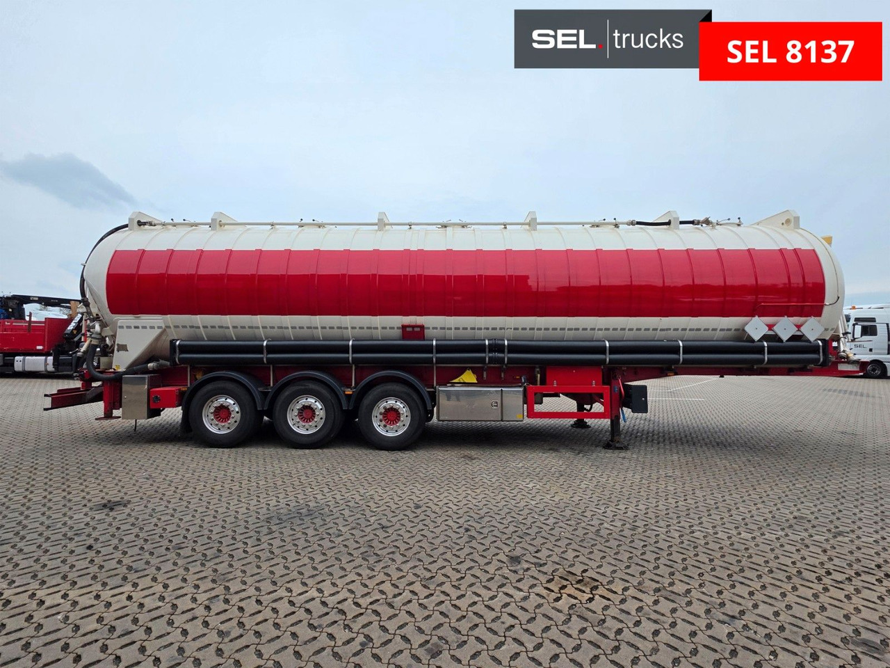 Feldbinder KIP 60.3 / Saug Druck / 60.000 l / ADR AT - Silo semi-trailer: picture 4 Feldbinder KIP 60.3 / Saug Druck / 60.000 l / ADR AT - Silo semi-trailer: picture 4