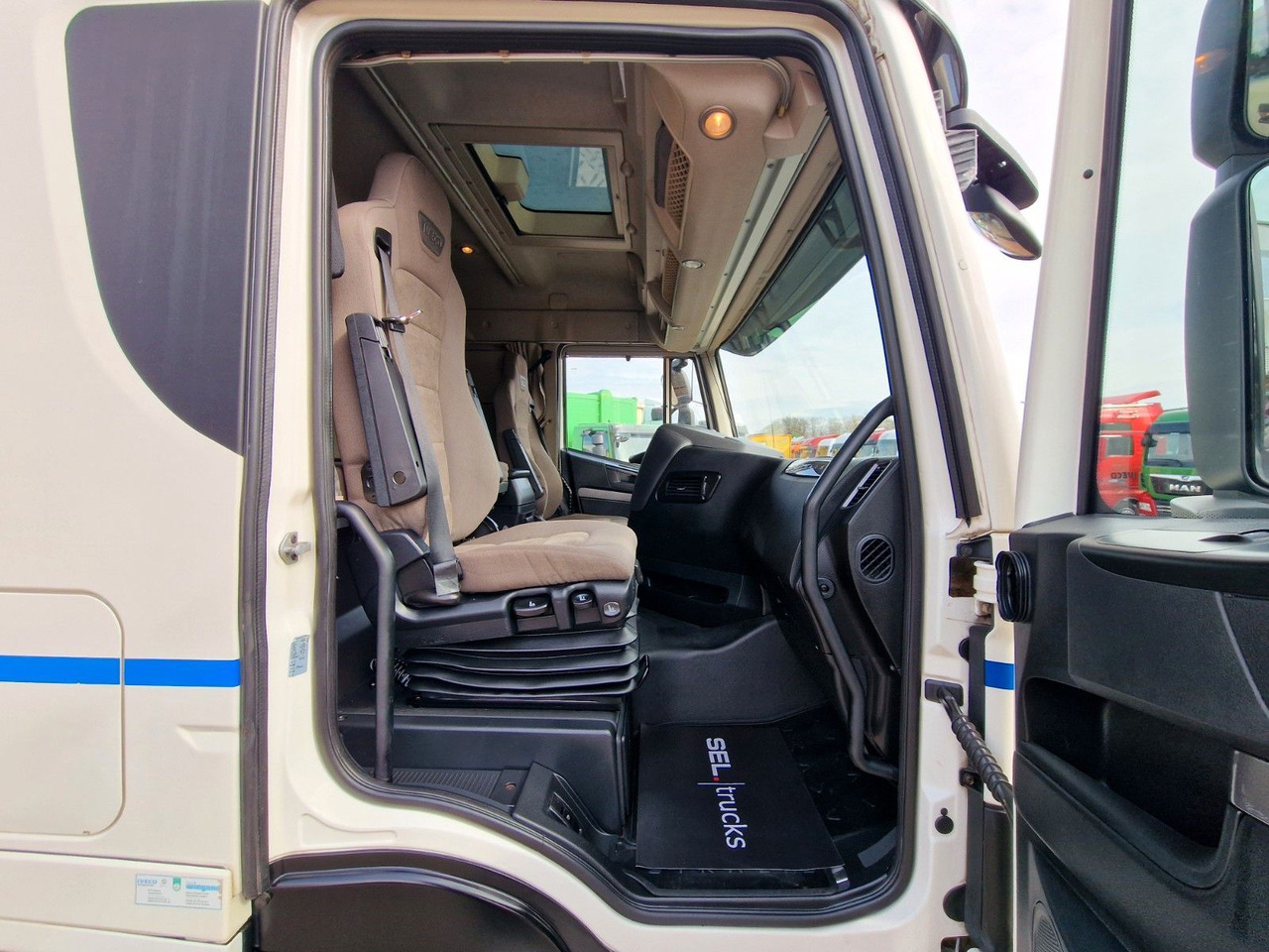 Beverage truck Iveco Stralis 420 / Intarder / Ldbw / Lenkachse: picture 15