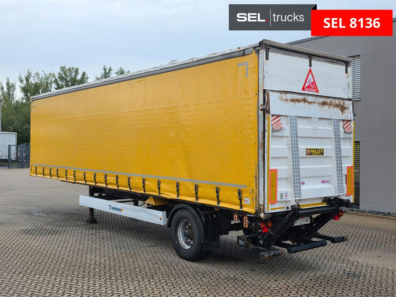 Krone SE / Ladebordwand/ Lenkachse - Curtainsider semi-trailer: picture 1 Krone SE / Ladebordwand/ Lenkachse - Curtainsider semi-trailer: picture 1