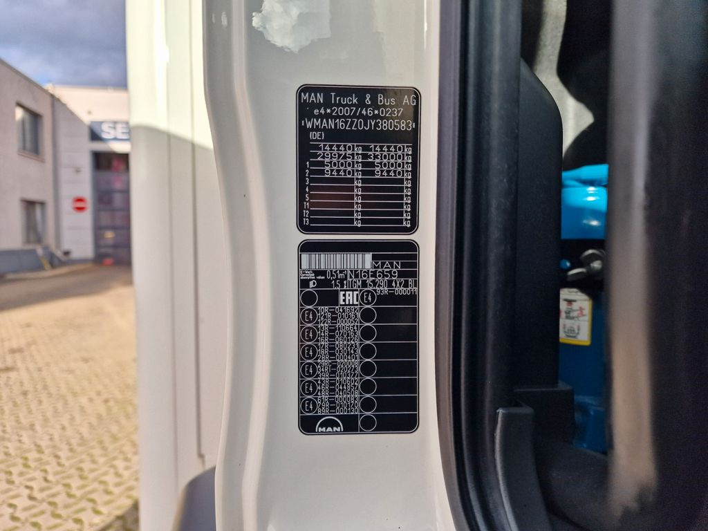 Box truck MAN TGM 15.290 4x2 BL / Ladebordwand: picture 16