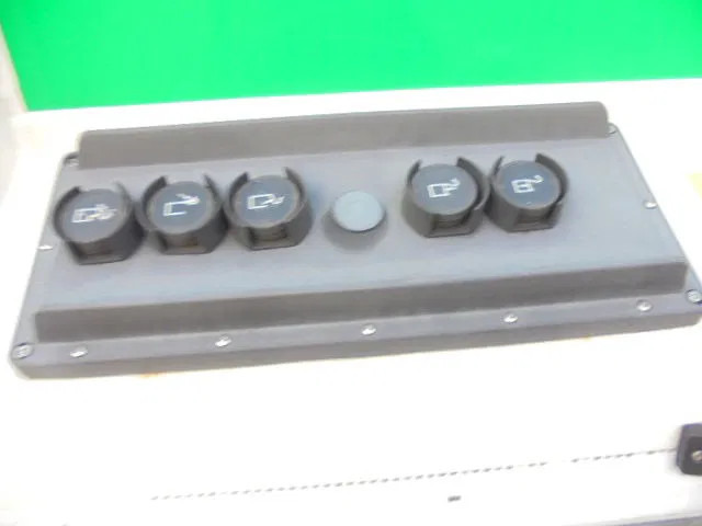 Garbage truck DAF CF 250: picture 8