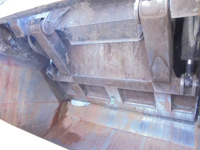Garbage truck DAF FAN CF75-250 6X2: picture 10
