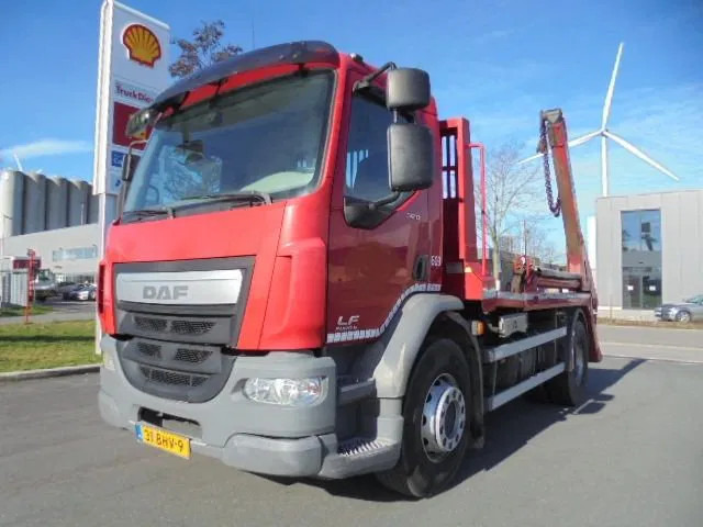 DAF LF LF 320 - Skip loader truck: picture 1 DAF LF LF 320 - Skip loader truck: picture 1