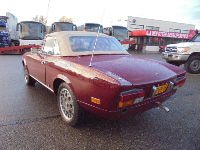 Fiat 124 SPIDER 2000 USA - Convertible: picture 4 Fiat 124 SPIDER 2000 USA - Convertible: picture 4