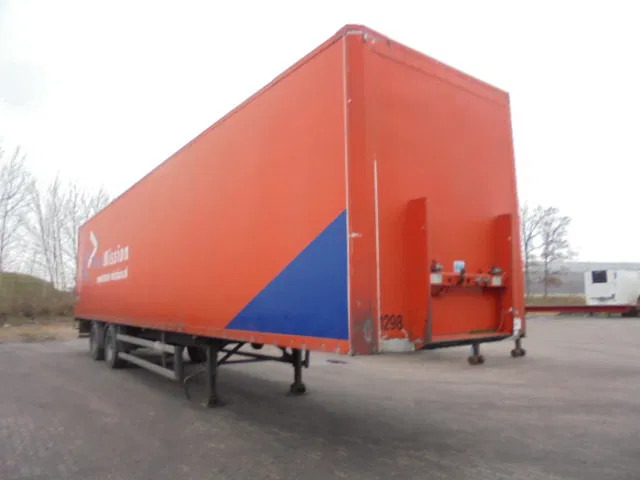 Groenewegen DR0 14-18 - Closed box semi-trailer: picture 3 Groenewegen DR0 14-18 - Closed box semi-trailer: picture 3