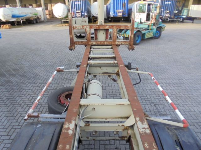 Netam OCCR 30-218 - Container transporter/ Swap body semi-trailer: picture 2 Netam OCCR 30-218 - Container transporter/ Swap body semi-trailer: picture 2