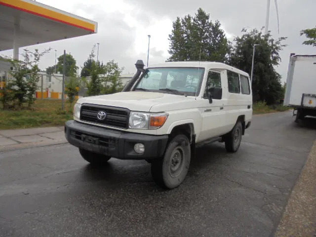 Toyota Land Cruiser HZJ78L 4X4 EXPORT OUTSIDE EU ONLY - Car: picture 1 Toyota Land Cruiser HZJ78L 4X4 EXPORT OUTSIDE EU ONLY - Car: picture 1