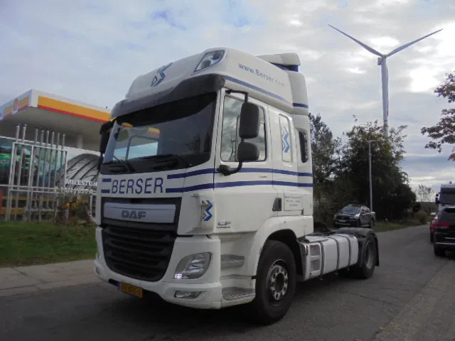 DAF CF 400 - Tractor unit: picture 1 DAF CF 400 - Tractor unit: picture 1
