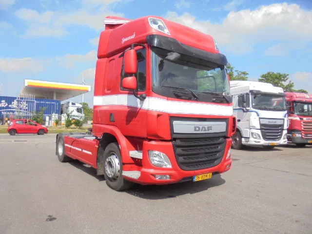 DAF CF 400 FT - Tractor unit: picture 3 DAF CF 400 FT - Tractor unit: picture 3