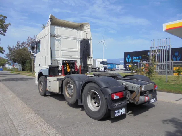 DAF XF 440 + RETARDER - Tractor unit: picture 4 DAF XF 440 + RETARDER - Tractor unit: picture 4
