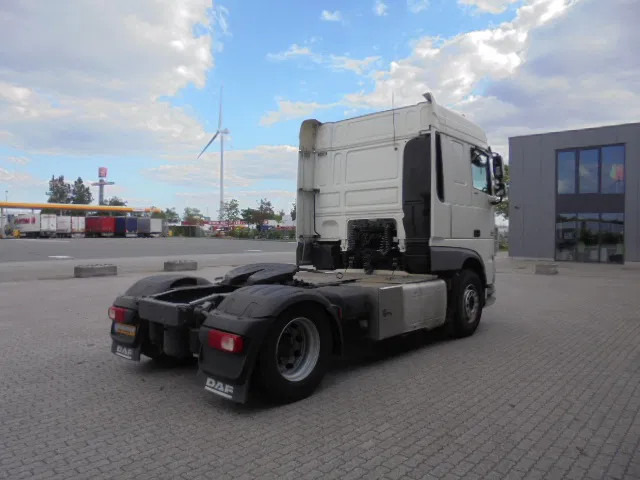 DAF XF 460 FT NL TRUCK - Tractor unit: picture 5 DAF XF 460 FT NL TRUCK - Tractor unit: picture 5