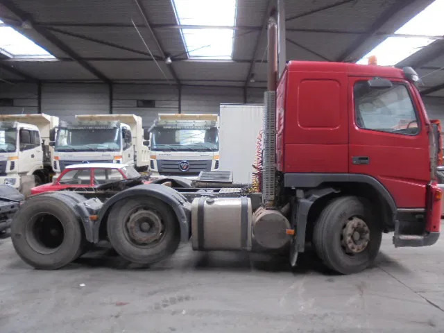 Volvo FM 380 ENGINE NOT OK ONLY PARTS - Tractor unit: picture 4 Volvo FM 380 ENGINE NOT OK ONLY PARTS - Tractor unit: picture 4