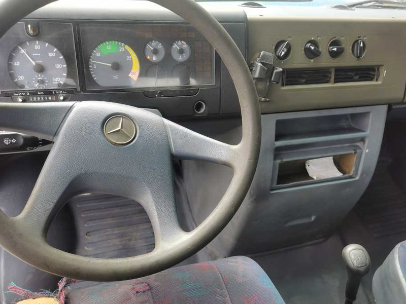 Flatbed van Mercedes-Benz 814 Vario: picture 14 Flatbed van Mercedes-Benz 814 Vario: picture 14