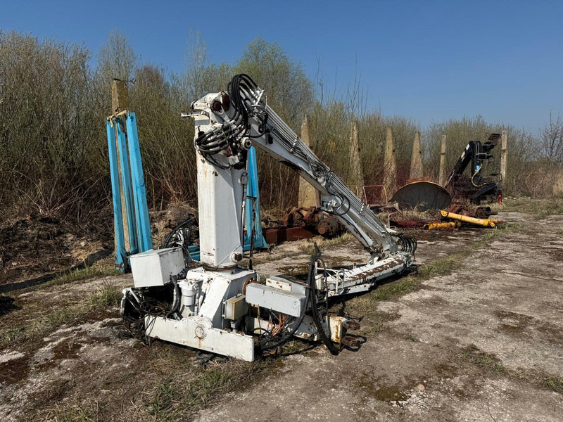 Tirre TIRRE EURO 131 + remote control - Curtainsider truck, Crane truck: picture 1 Tirre TIRRE EURO 131 + remote control - Curtainsider truck, Crane truck: picture 1