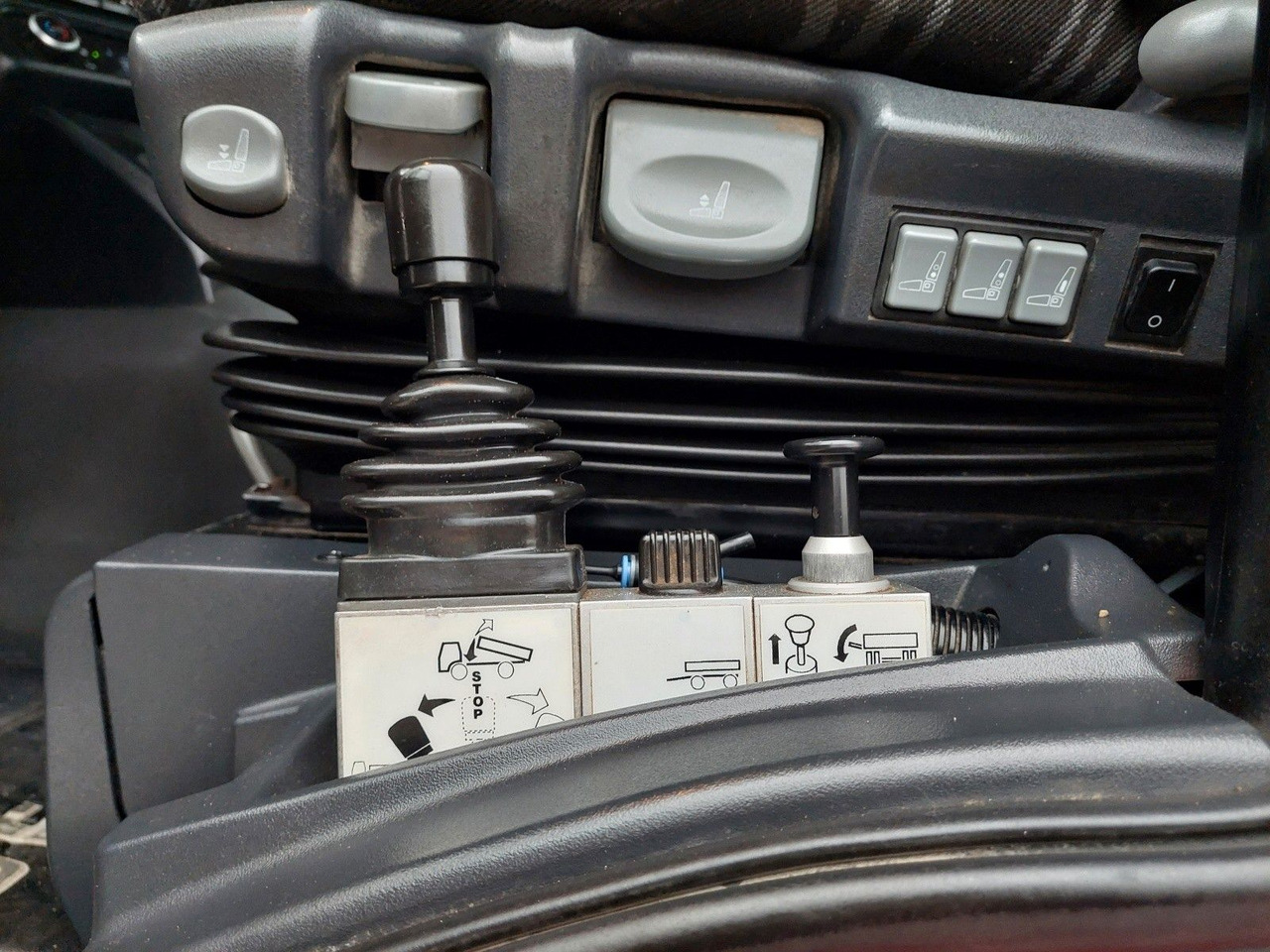 Tipper Iveco AD 260T45 BB Dautel Bordmatic 6x4: picture 48 Tipper Iveco AD 260T45 BB Dautel Bordmatic 6x4: picture 48