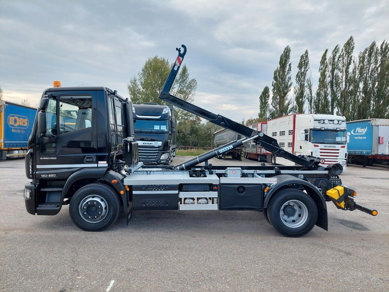 Iveco Eurocargo 120E22 - SOFORT verfügbar - Hook lift truck: picture 5 Iveco Eurocargo 120E22 - SOFORT verfügbar - Hook lift truck: picture 5