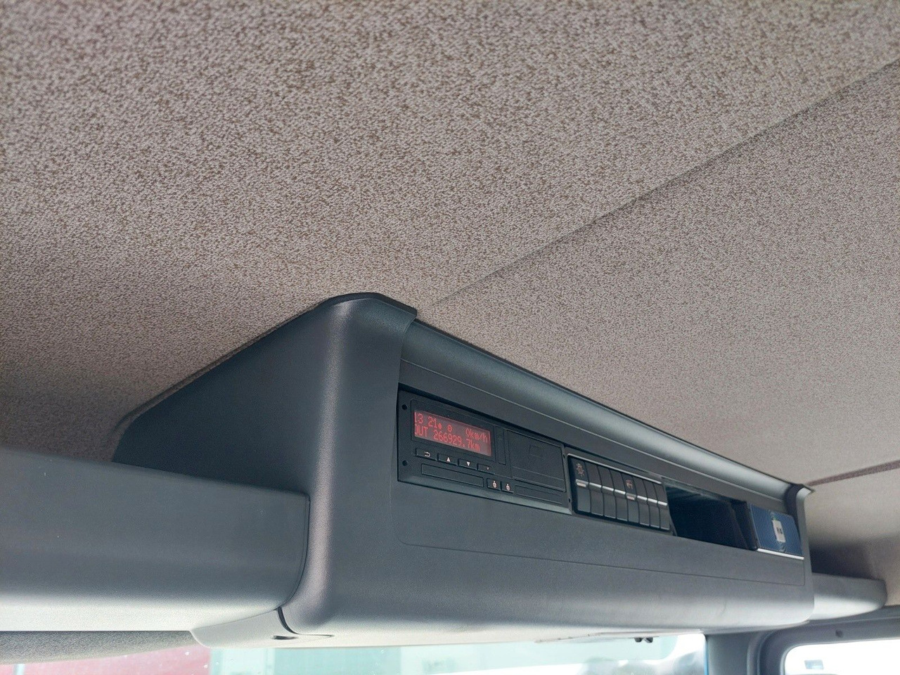 Leasing of MAN TGL 12.250 BL 4x2 MAN TGL 12.250 BL 4x2: picture 35 Leasing of MAN TGL 12.250 BL 4x2 MAN TGL 12.250 BL 4x2: picture 35