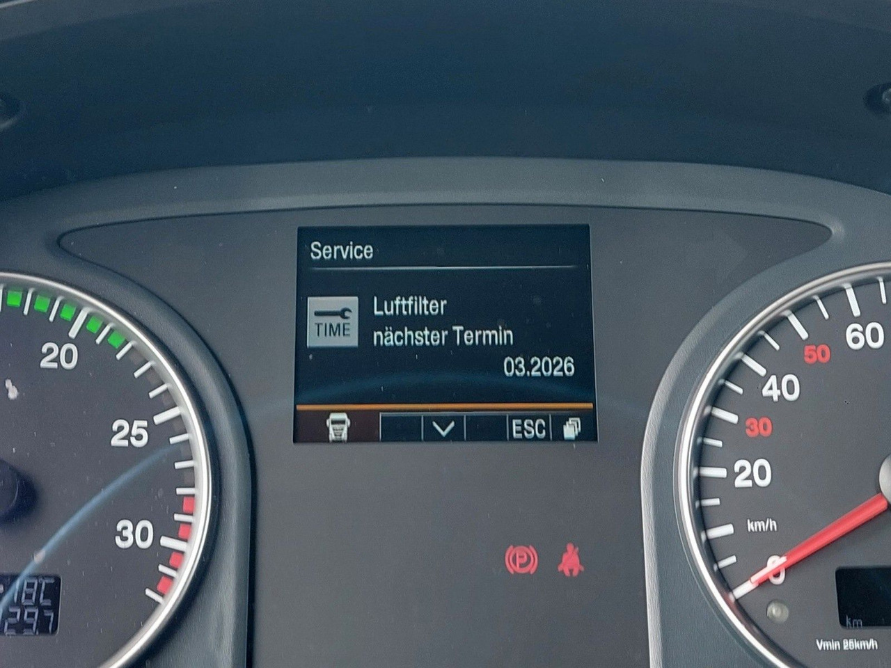 Leasing of MAN TGL 12.250 BL 4x2 MAN TGL 12.250 BL 4x2: picture 47 Leasing of MAN TGL 12.250 BL 4x2 MAN TGL 12.250 BL 4x2: picture 47