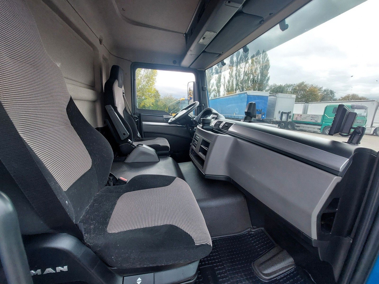 Leasing of MAN TGL 12.250 BL 4x2 MAN TGL 12.250 BL 4x2: picture 30 Leasing of MAN TGL 12.250 BL 4x2 MAN TGL 12.250 BL 4x2: picture 30