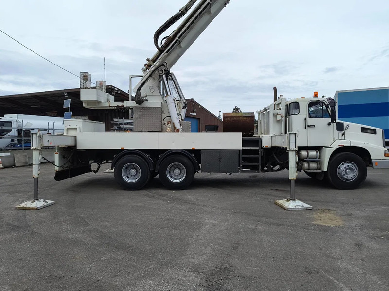 Volvo NL12 420 6x4 CRANE 60T/M - VIDEOS AVAILABLE - Crane truck: picture 4 Volvo NL12 420 6x4 CRANE 60T/M - VIDEOS AVAILABLE - Crane truck: picture 4