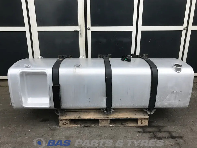 DAF Brandstoftank DAF 845 Liter 1659141 - Fuel tank for Truck: picture 1 DAF Brandstoftank DAF 845 Liter 1659141 - Fuel tank for Truck: picture 1