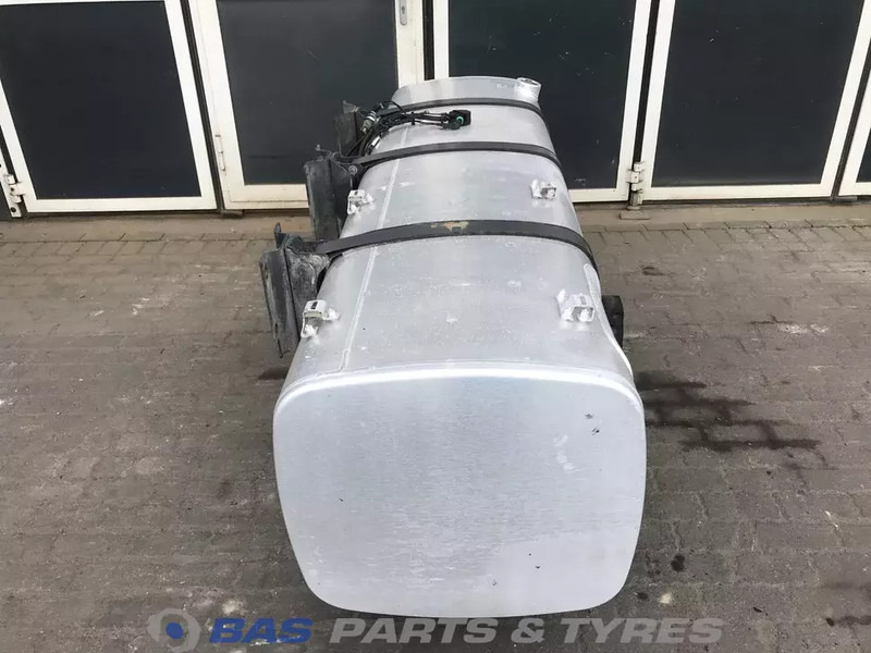 DAF Brandstoftank DAF 845 Liter 1659141 - Fuel tank for Truck: picture 2 DAF Brandstoftank DAF 845 Liter 1659141 - Fuel tank for Truck: picture 2