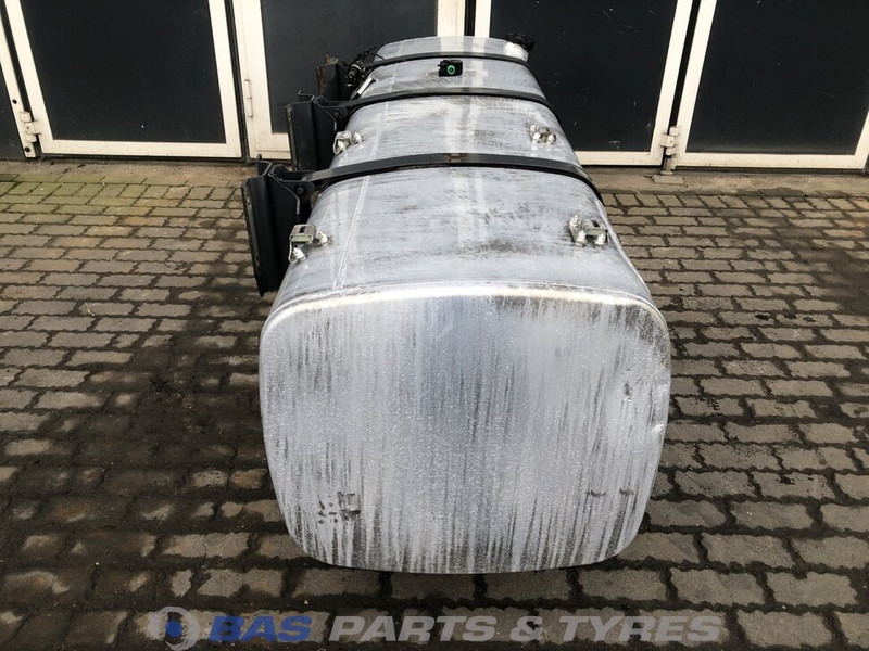 DAF Brandstoftank DAF 845 Liter 1659141 - Fuel tank for Truck: picture 4 DAF Brandstoftank DAF 845 Liter 1659141 - Fuel tank for Truck: picture 4