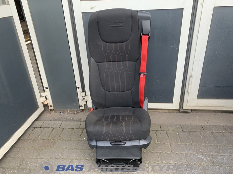 DAF CF Euro 6 - Seat for Truck: picture 1 DAF CF Euro 6 - Seat for Truck: picture 1