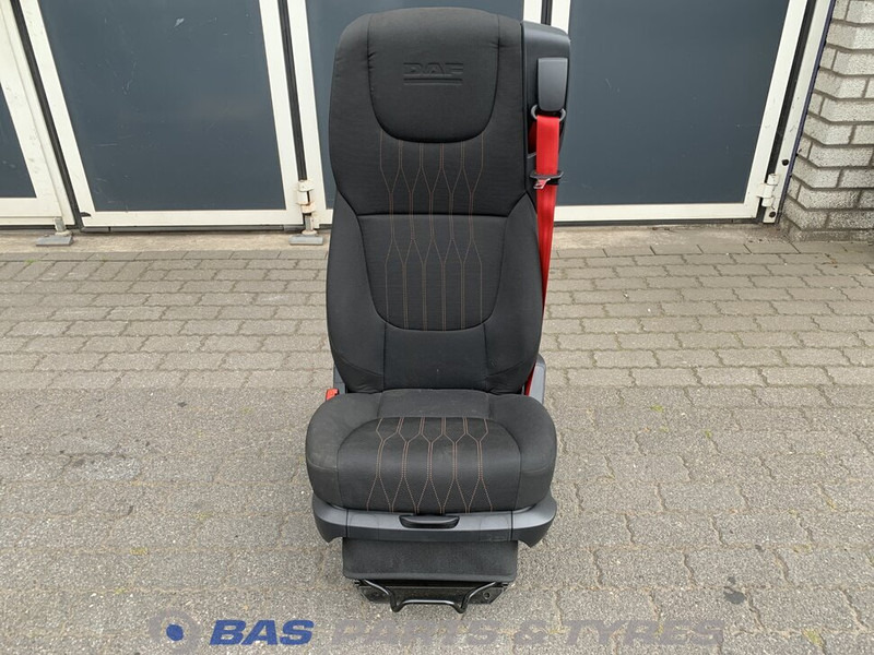 DAF CF Euro 6 - Seat for Truck: picture 1 DAF CF Euro 6 - Seat for Truck: picture 1