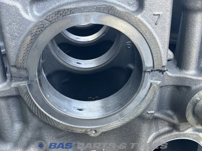DAF Cilinderblok DAF 2115212 - Cylinder block for Truck: picture 5 DAF Cilinderblok DAF 2115212 - Cylinder block for Truck: picture 5